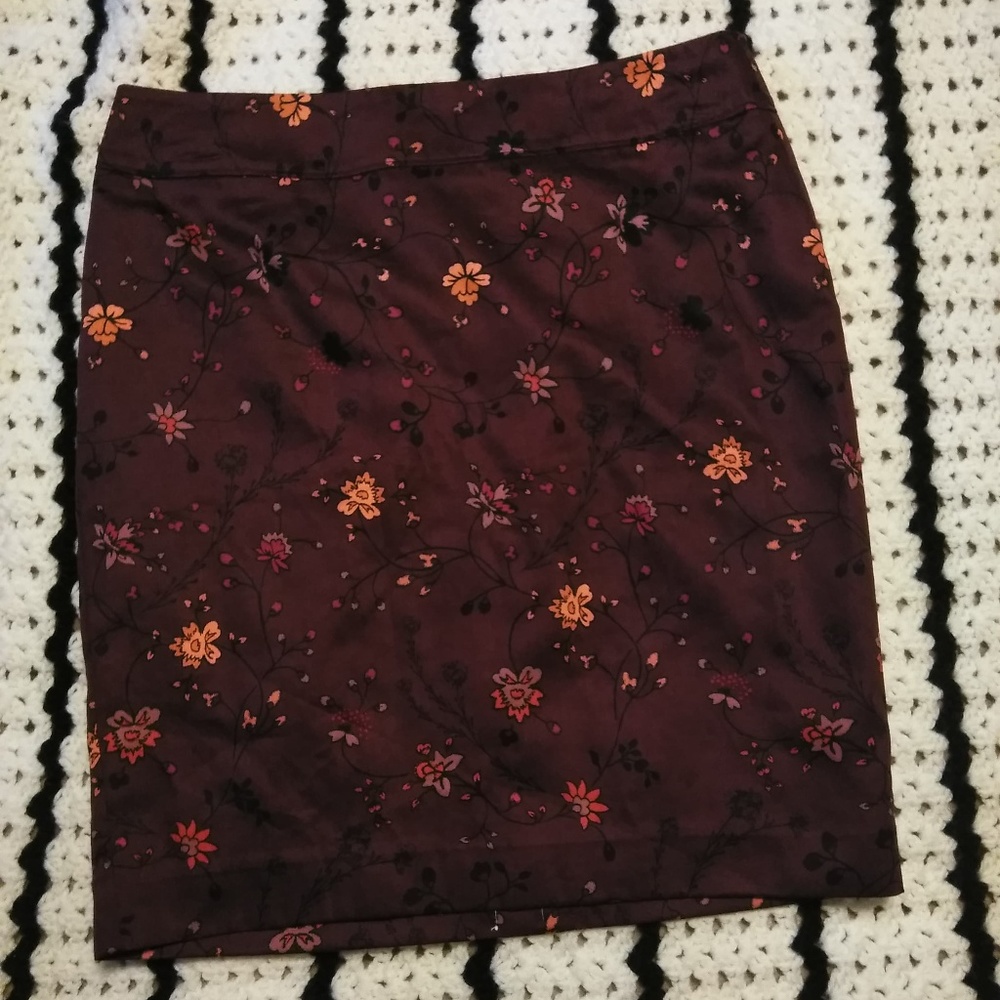 LOFT maroon floral skirt